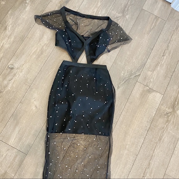 Pearl and Jewel Embellished Maxi Dress - Picture 3 of 6